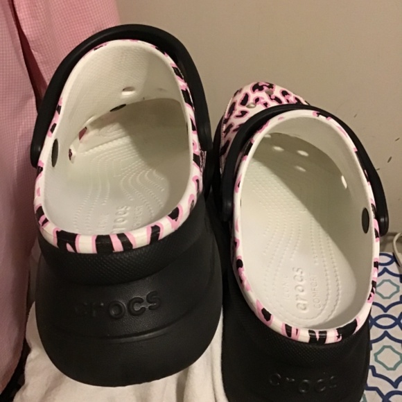 🔥Best offers, CROCS, Women’s size 10, new condition, see pictures, super clean - Picture 7 of 7